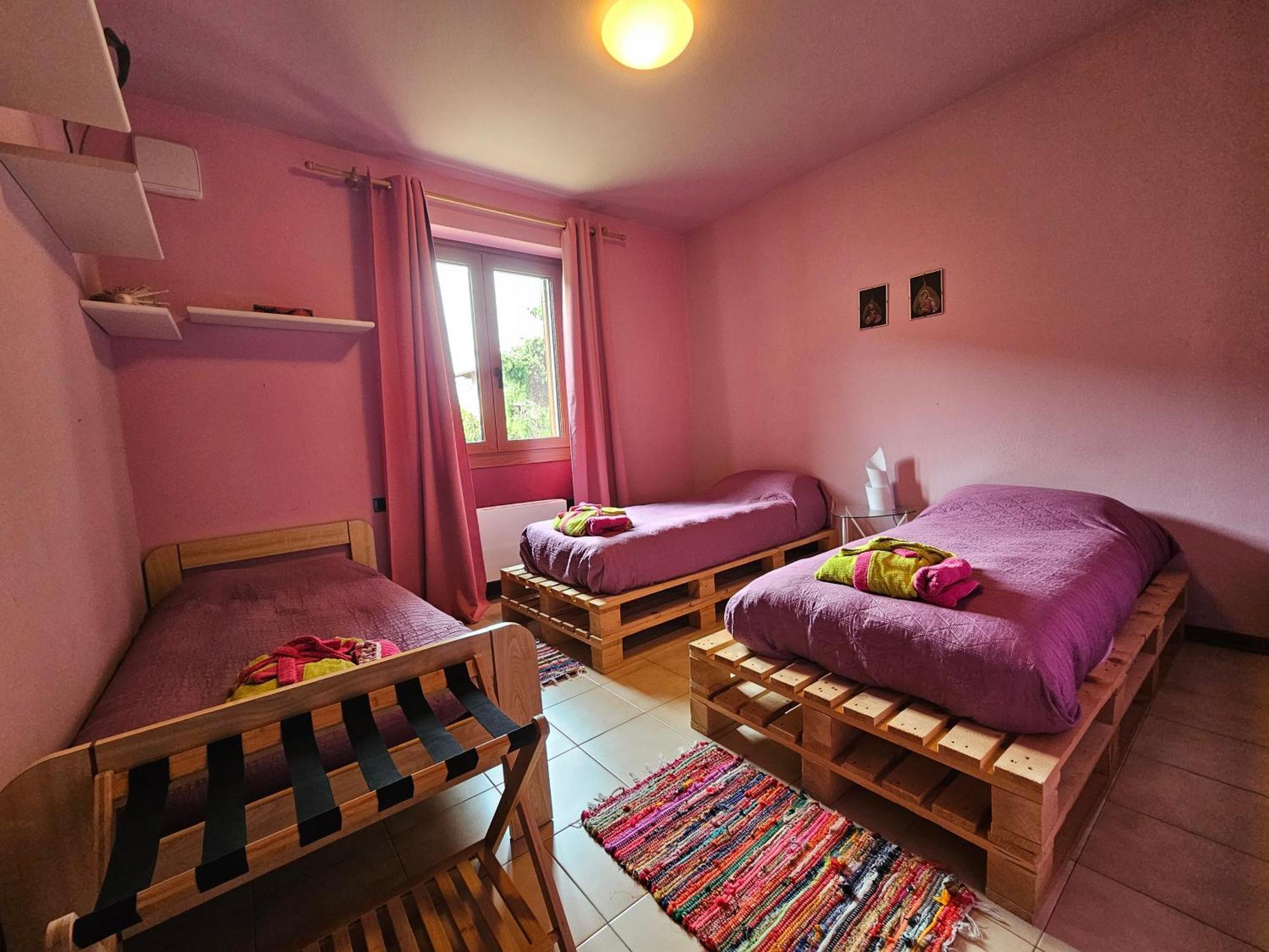 Villa Iris -Pet Friendly Stay - Garden - Private Parking- Bike Friendly Holiday House Colico Extérieur photo